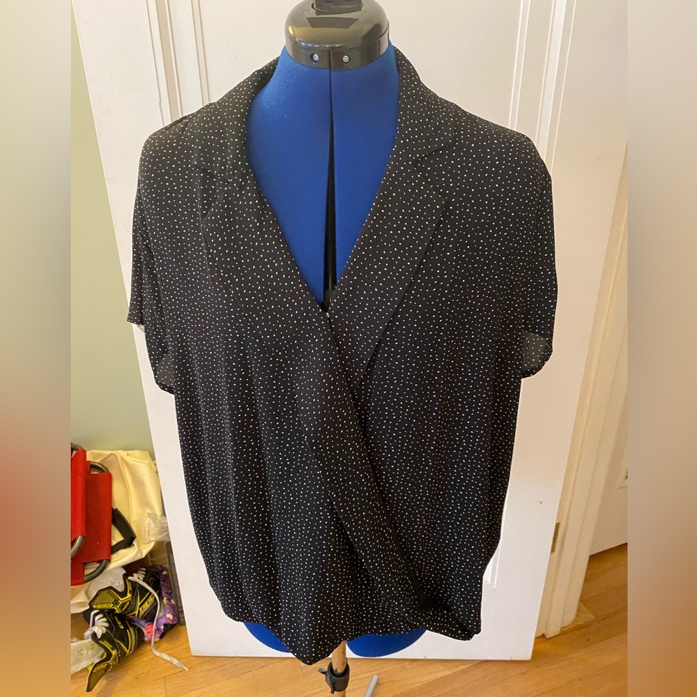 NWOT  Vince Camuto brand black blouse with white polka dots. Extra large